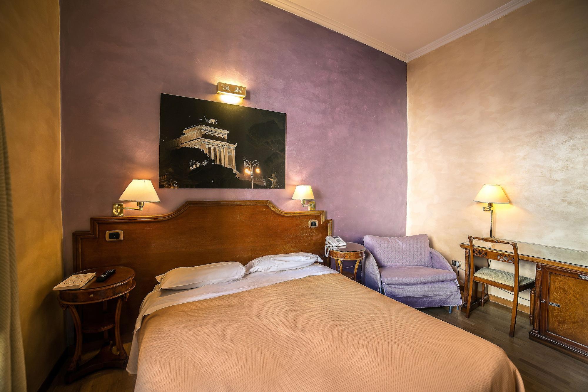 Hotel Kent Roma Esterno foto