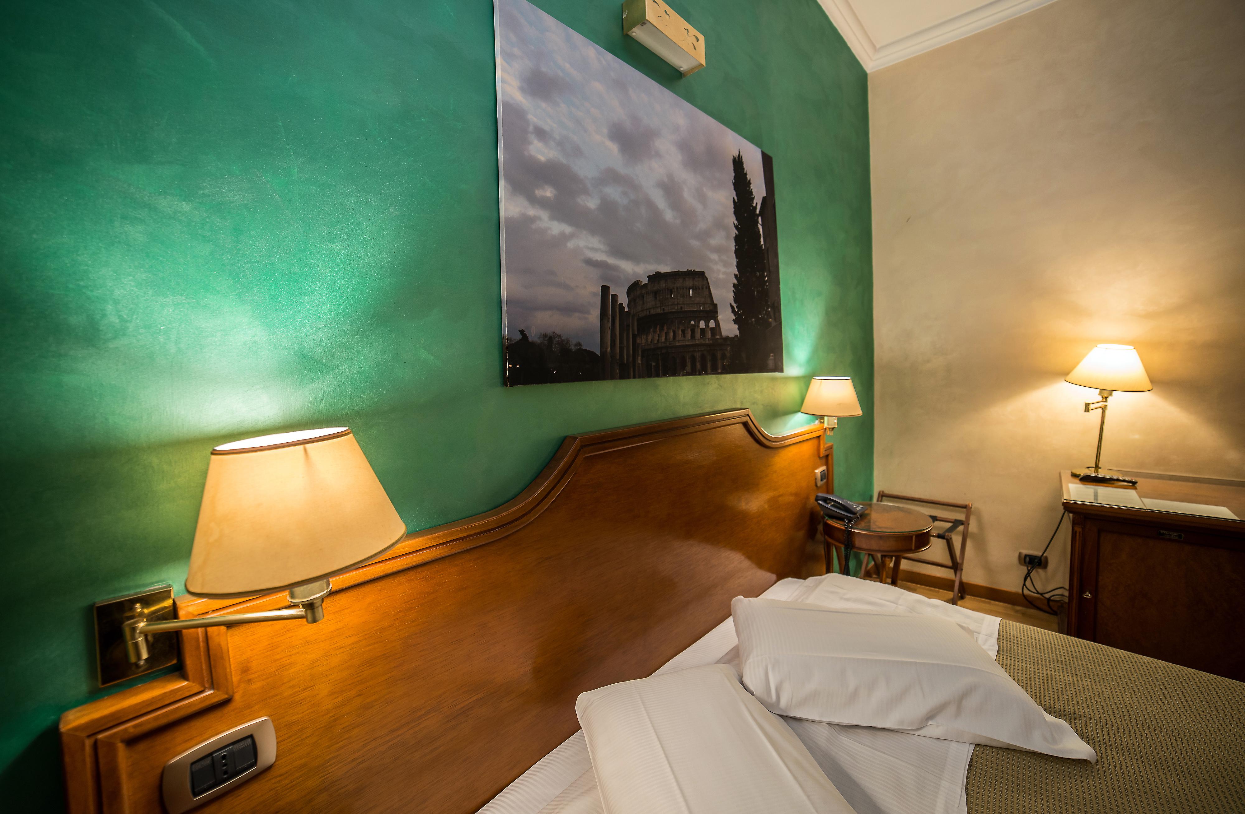 Hotel Kent Roma Esterno foto