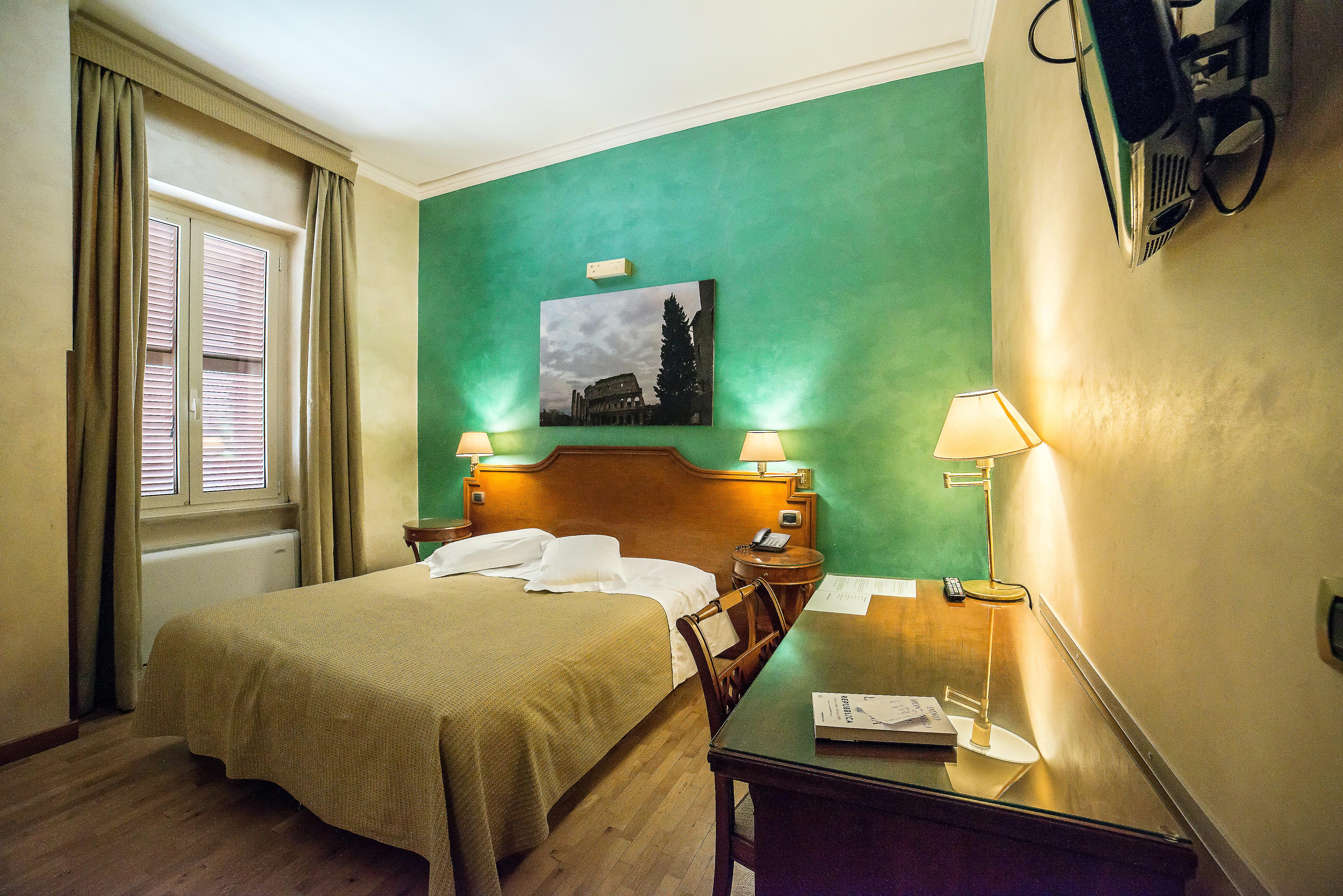 Hotel Kent Roma Esterno foto