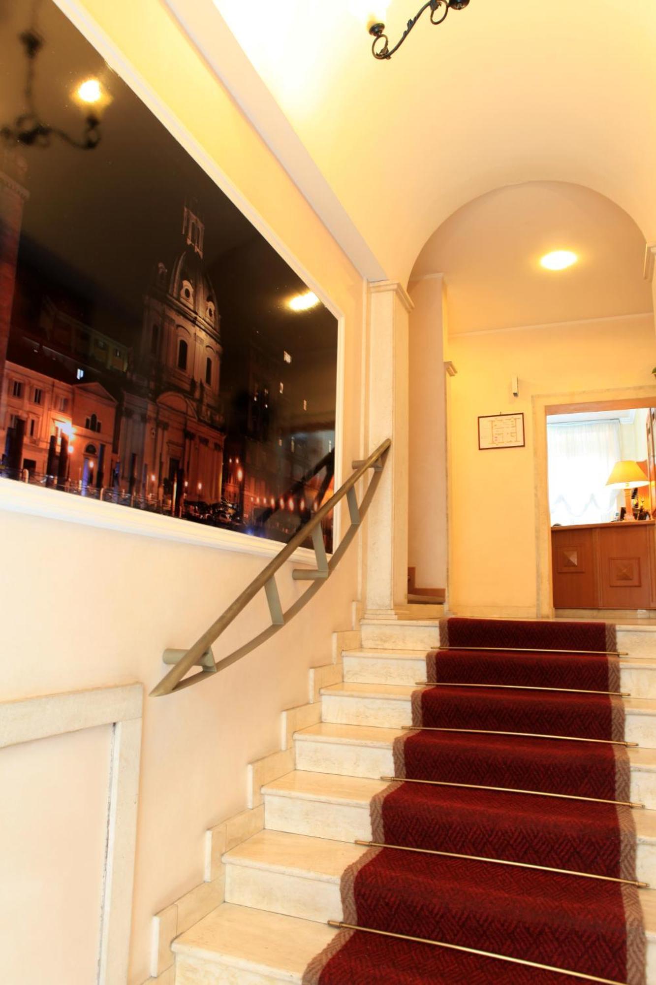 Hotel Kent Roma Esterno foto