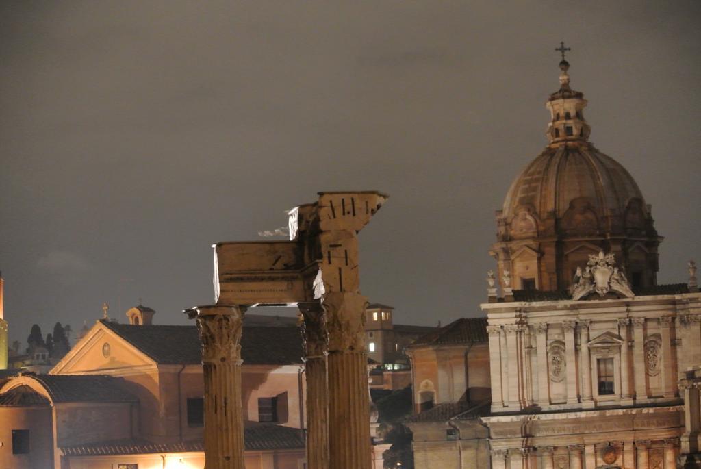 Hotel Kent Roma Esterno foto