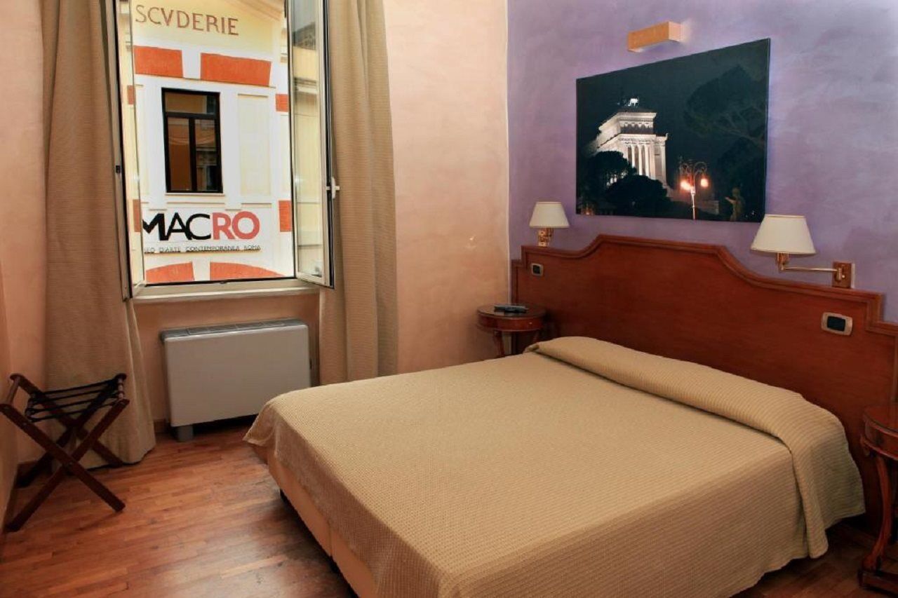 Hotel Kent Roma Esterno foto